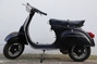 Sven Mader - Klassische Vespa Roller